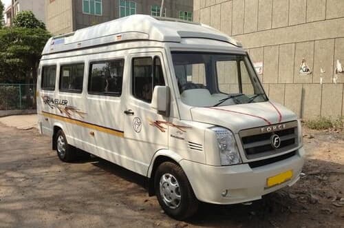 15 Seater Tempo