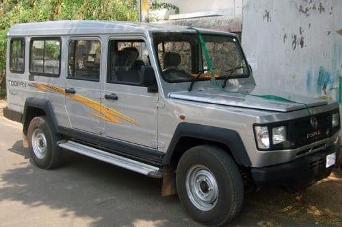 Force Trax Cruiser cab rental in Kota
