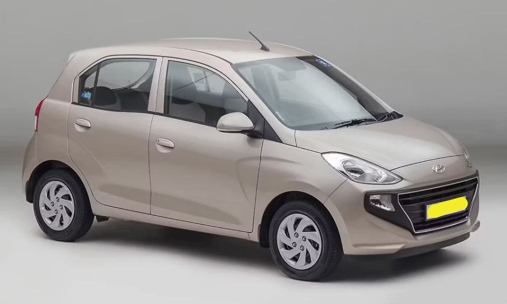 Affordable Hyundai Santro hatchback cab rental service Hyundai Santro cab rental