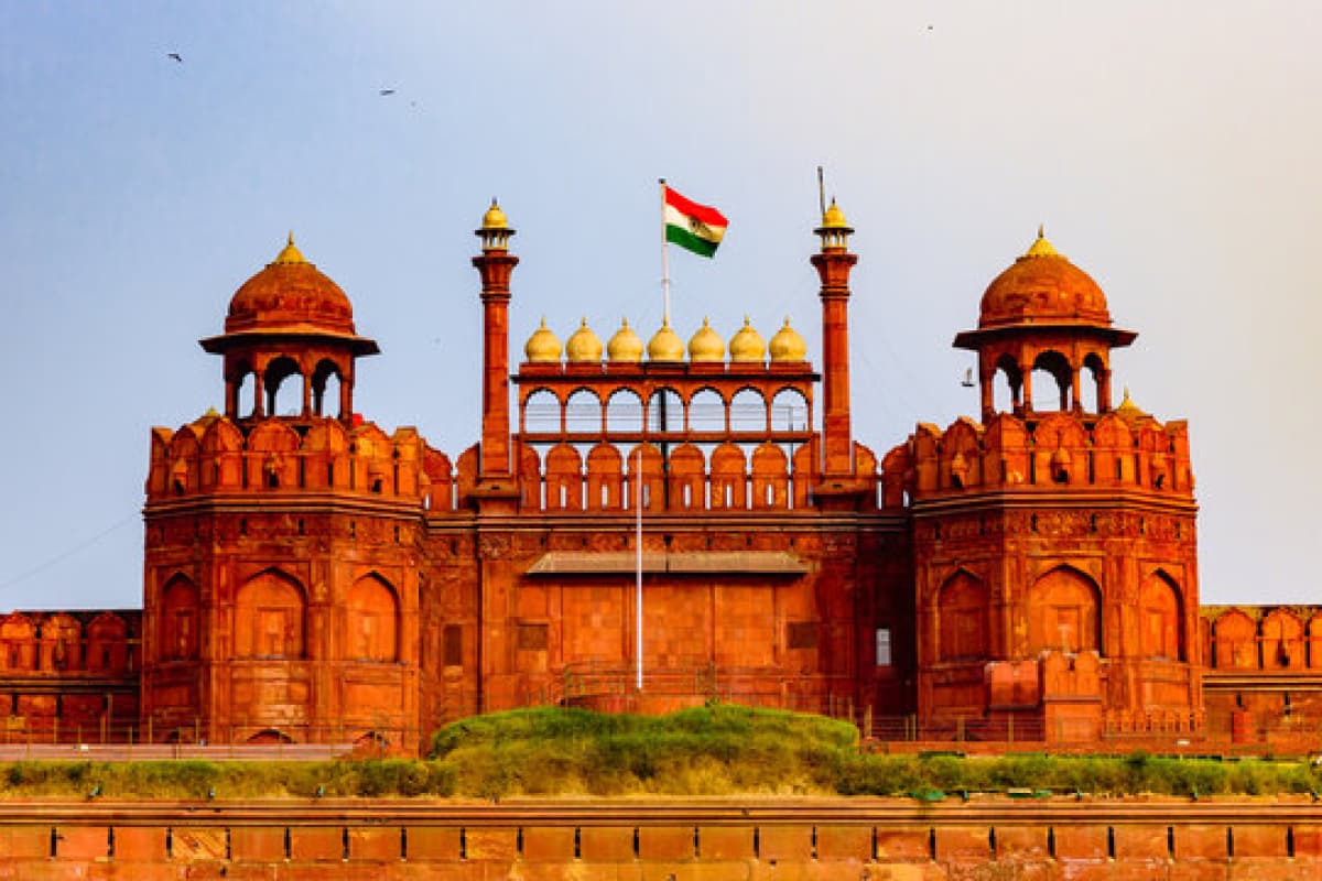 Reliable One Way Cab Jaipur to Delhi Red Fort Red Fort Delhi Taxi Service