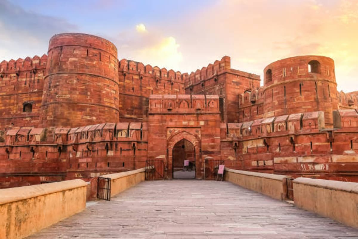 Agra Fort Red Sandstone Architecture and Historical Gates Agra Fort Entrance