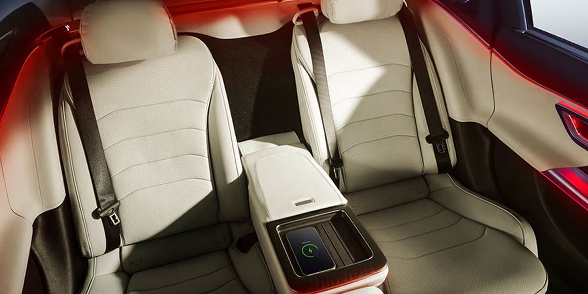 Luxury Cab Rear Seats with Wireless Charging in Jaipur Luxury cab rear seats Jaipur